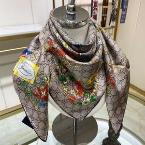 GUCCI double-sided silk scarf in the same color